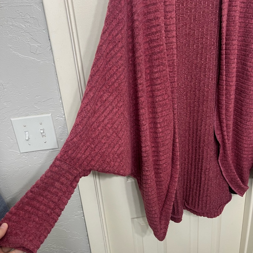 Pink Cardigan - Picture 2 of 4
